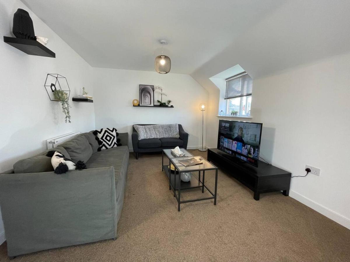 Апартаменты Cosy 2Br Retreat, Near Uni & Qe Hospital, Parking Бирмингем Экстерьер фото