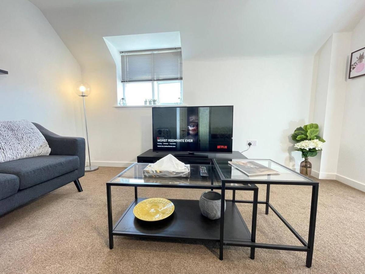 Апартаменты Cosy 2Br Retreat, Near Uni & Qe Hospital, Parking Бирмингем Экстерьер фото
